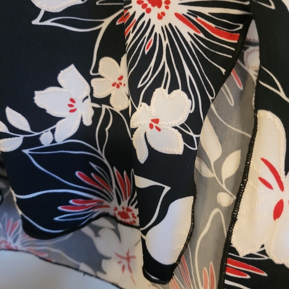 Clientele floral sleeveless top size M - Picture 6 of 9